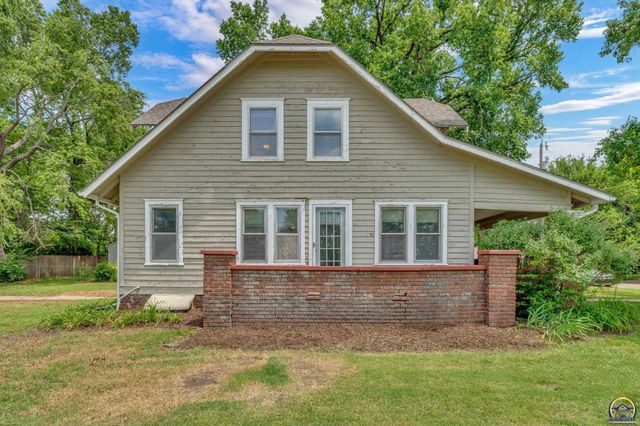 3324 SW Front St, Topeka, KS 66606