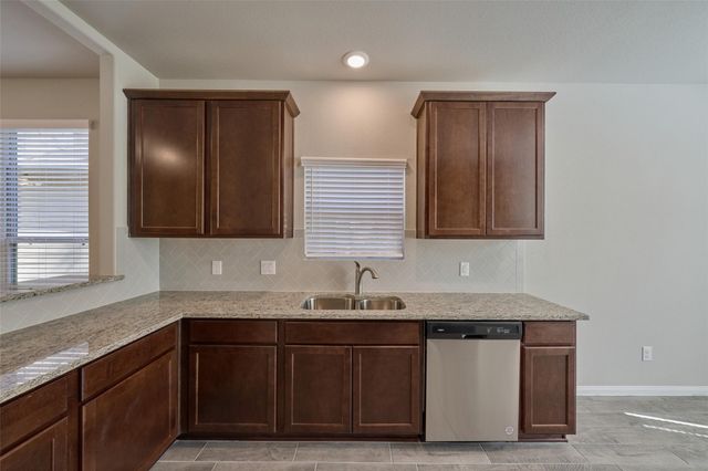 11330 Alcott Drive, Montgomery, TX 77356