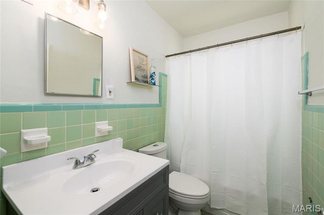 7118 Jamieson Avenue A, St Louis, MO 63109