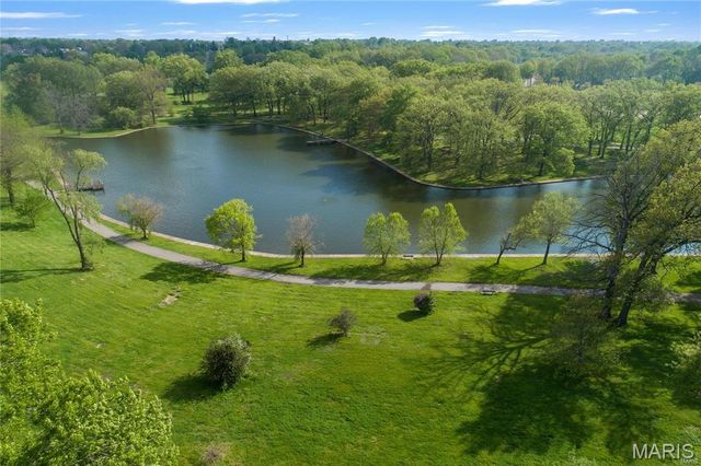 7118 Jamieson Avenue A, St Louis, MO 63109