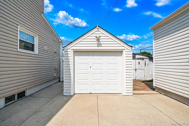 8602 241st Street, Bellerose, NY 11426
