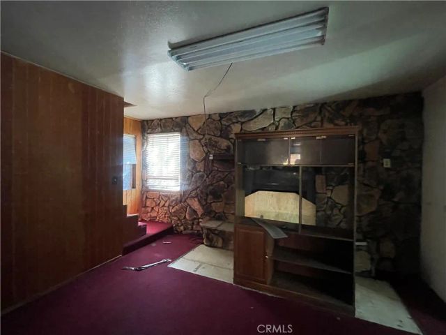 662 Riverside, Sugarloaf, CA 92386