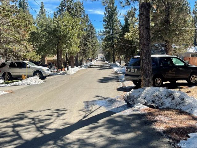 662 Riverside, Sugarloaf, CA 92386