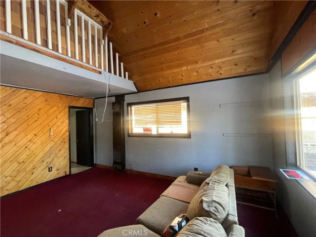 662 Riverside, Sugarloaf, CA 92386
