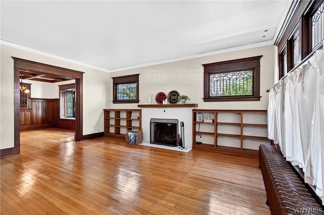 155 Crescent Avenue, Buffalo, NY 14214