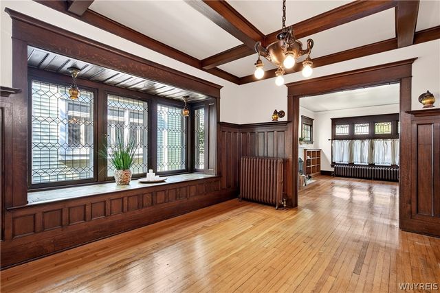 155 Crescent Avenue, Buffalo, NY 14214