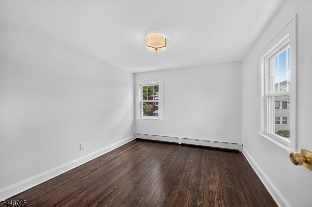 289 Hathaway St, Wallington Boro, NJ 07057 — photo 2