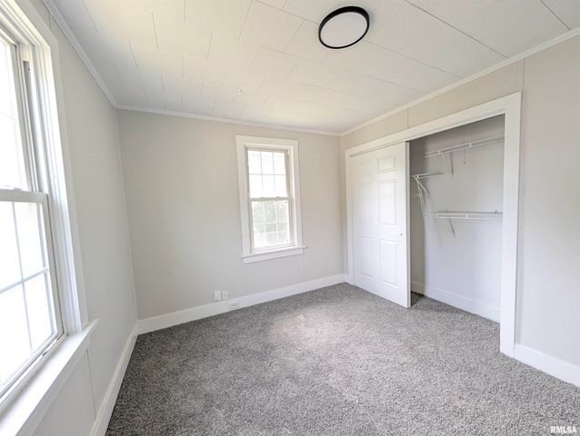 1401 MARKET Street, Pekin, IL 61554