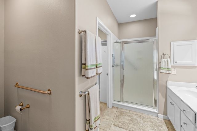 225 Los Cedros Loop, Kerrville, TX 78028