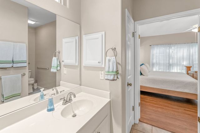 225 Los Cedros Loop, Kerrville, TX 78028