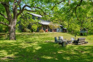 800 Spur 191, Spicewood, TX 78669