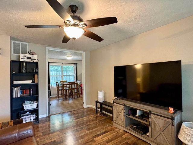 2207 Vancouver Drive, Lafayette, IN 47905