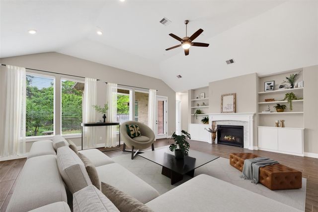 3415 Mckinney Ridge Drive, Houston, TX 77059