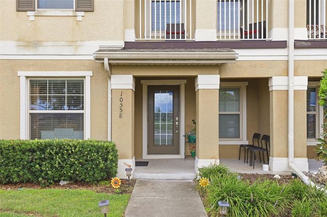 10558 GREEN IVY LANE, Orlando, FL 32832