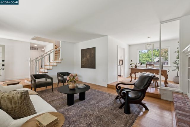 3440 Perada Dr, Walnut Creek, CA 94598