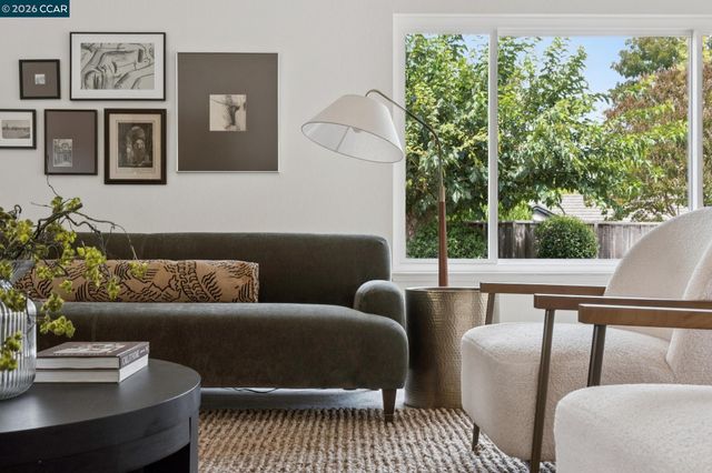 3440 Perada Dr, Walnut Creek, CA 94598