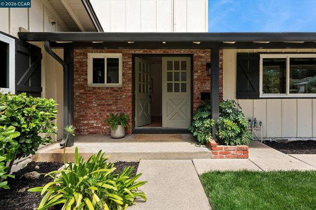 3440 Perada Dr, Walnut Creek, CA 94598