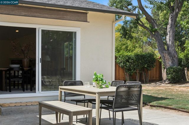 3440 Perada Dr, Walnut Creek, CA 94598