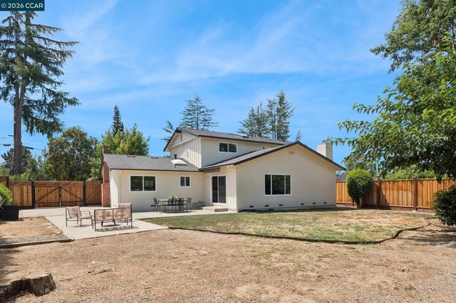 3440 Perada Dr, Walnut Creek, CA 94598