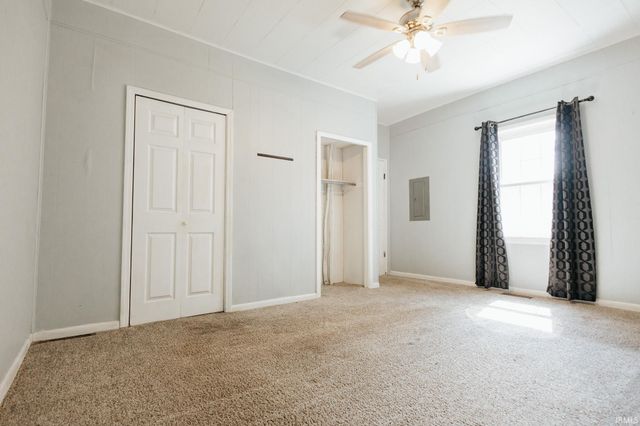 1011 S First Street, Boonville, IN 47601