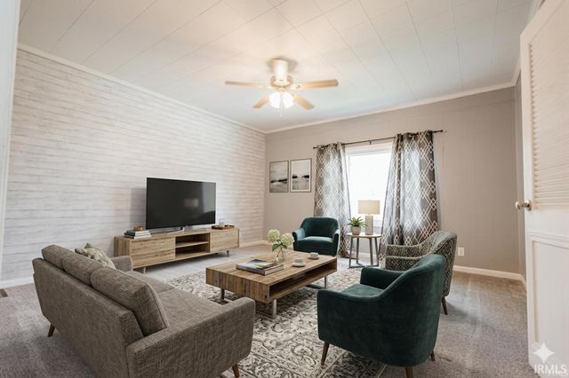 1011 S First Street, Boonville, IN 47601