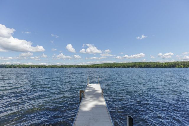 249 North Road, Deerfield, NH 03037