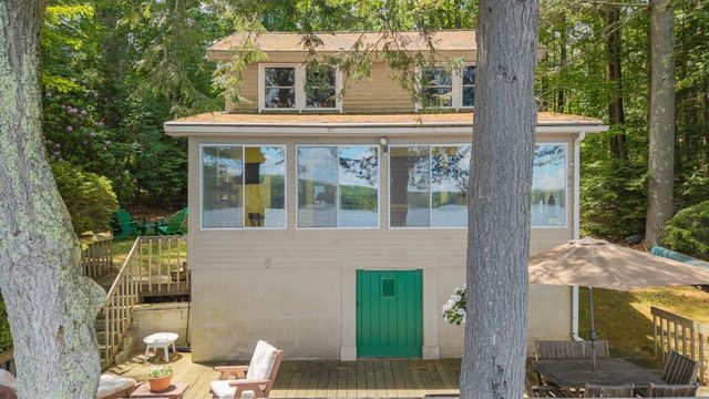 249 North Road, Deerfield, NH 03037