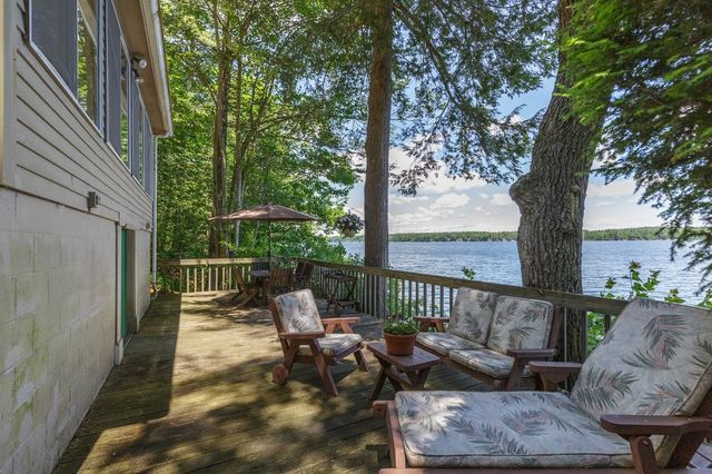 249 North Road, Deerfield, NH 03037