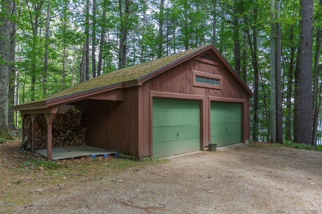 249 North Road, Deerfield, NH 03037