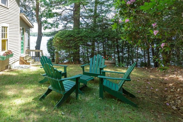 249 North Road, Deerfield, NH 03037