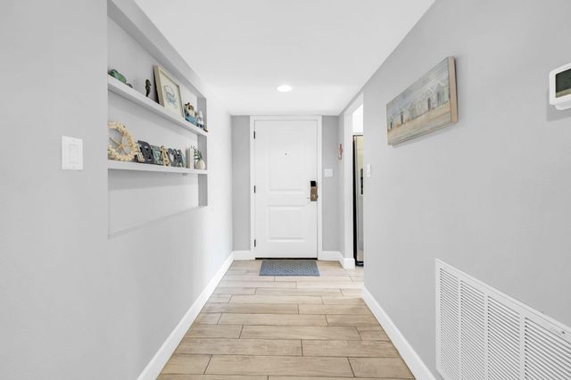 146 Sandpiper Bay UNIT 2A, Miramar Beach, FL 32550