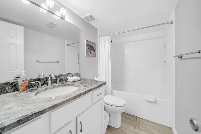 146 Sandpiper Bay UNIT 2A, Miramar Beach, FL 32550