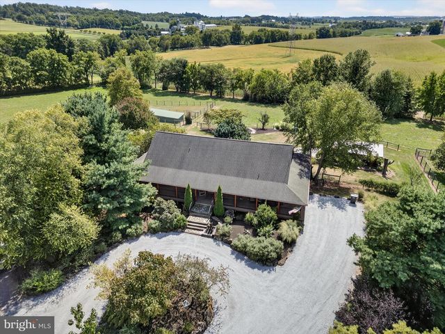 975 COLD SPRINGS RD, Elizabethtown, PA 17022