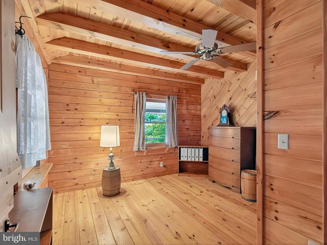 975 COLD SPRINGS RD, Elizabethtown, PA 17022