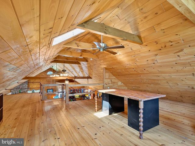 975 COLD SPRINGS RD, Elizabethtown, PA 17022