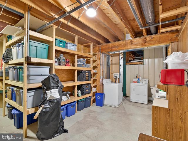 975 COLD SPRINGS RD, Elizabethtown, PA 17022