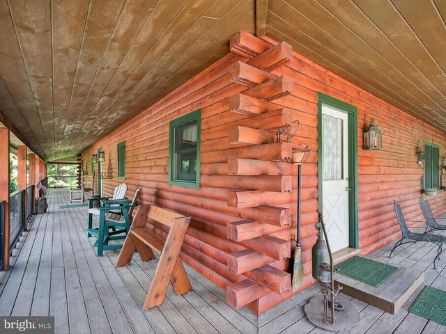 975 COLD SPRINGS RD, Elizabethtown, PA 17022