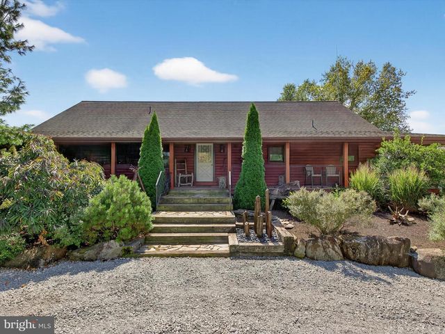975 COLD SPRINGS RD, Elizabethtown, PA 17022