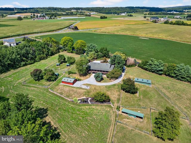 975 COLD SPRINGS RD, Elizabethtown, PA 17022