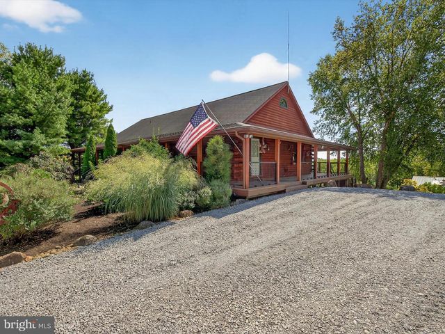 975 COLD SPRINGS RD, Elizabethtown, PA 17022