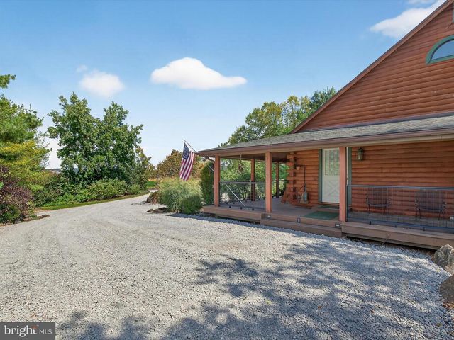 975 COLD SPRINGS RD, Elizabethtown, PA 17022