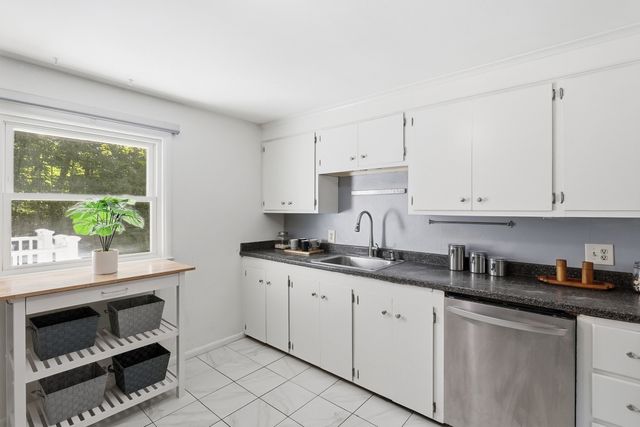 75 Proctor Road, Chelmsford, MA 01824