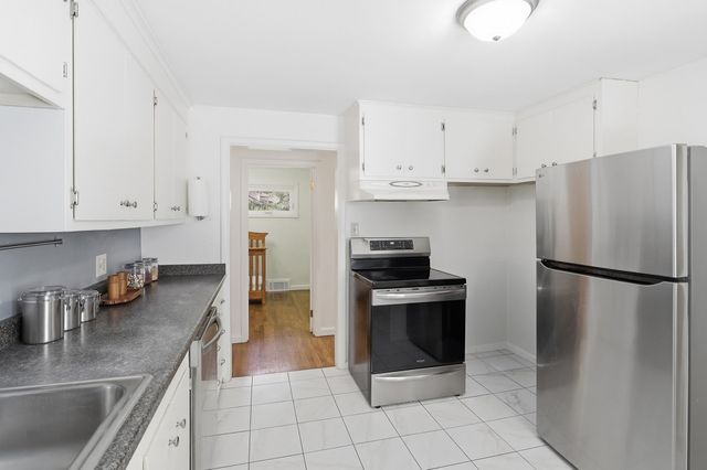 75 Proctor Road, Chelmsford, MA 01824