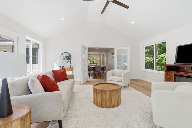 75 Proctor Road, Chelmsford, MA 01824