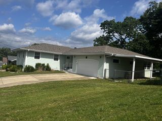 10 Bluebird Drive, Kimberling City, MO 65686