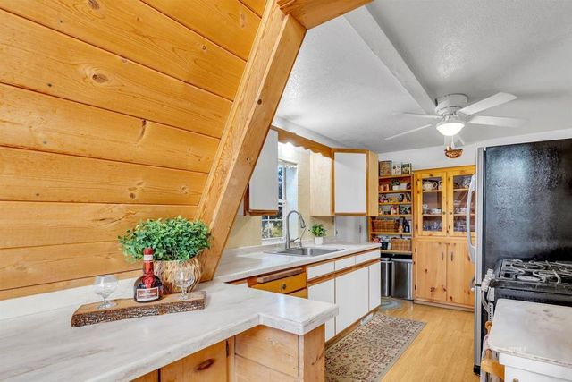 26750 Saunders Meadow Road 775, Idyllwild, CA 92549