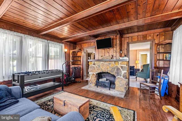 668 CRAWFORD RD, Cape May, NJ 08204