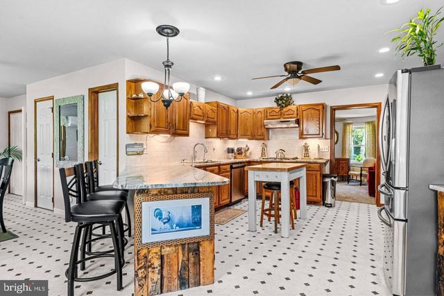 668 CRAWFORD RD, Cape May, NJ 08204