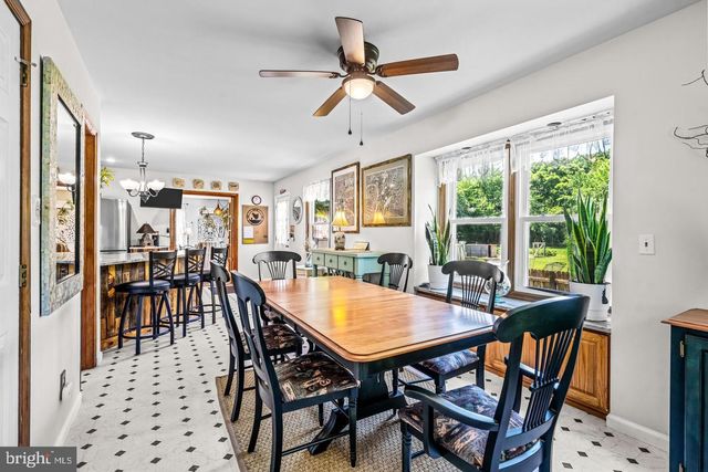 668 CRAWFORD RD, Cape May, NJ 08204