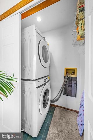 668 CRAWFORD RD, Cape May, NJ 08204